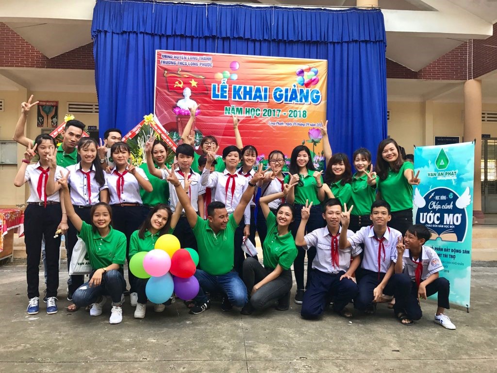 BĐS Vạn An Phát “CHẮP CÁNH ƯỚC MƠ” cho hơn 200 trẻ em khó khăn
